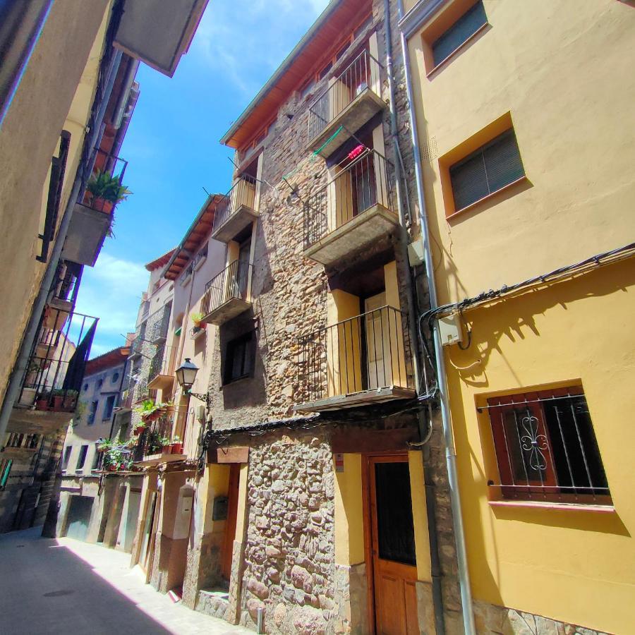 Casa Rural Cal Rocco Porta Del Pirineu بوبلا دي سيغور المظهر الخارجي الصورة